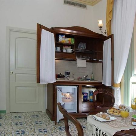 Old Taverna Sorrentina エクステリア 写真